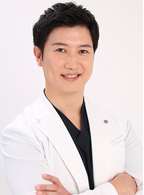 ASERAクリニック院長 福田 智一様