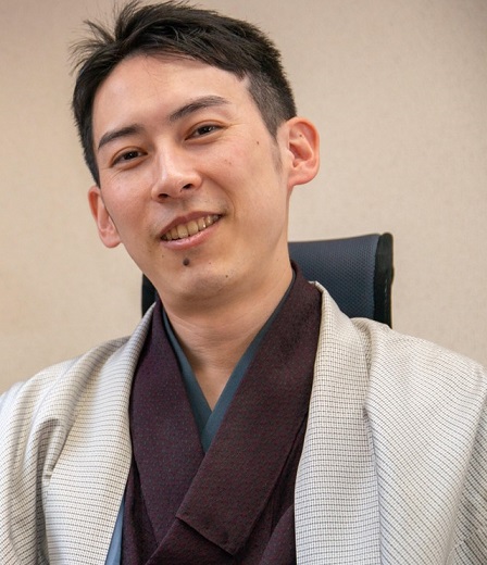 行政書士 小林典広様